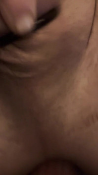 Zblízka zneužitá moje díra