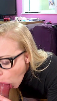 Office Boss Who Breaks: Desk POV Blow Job Punishment