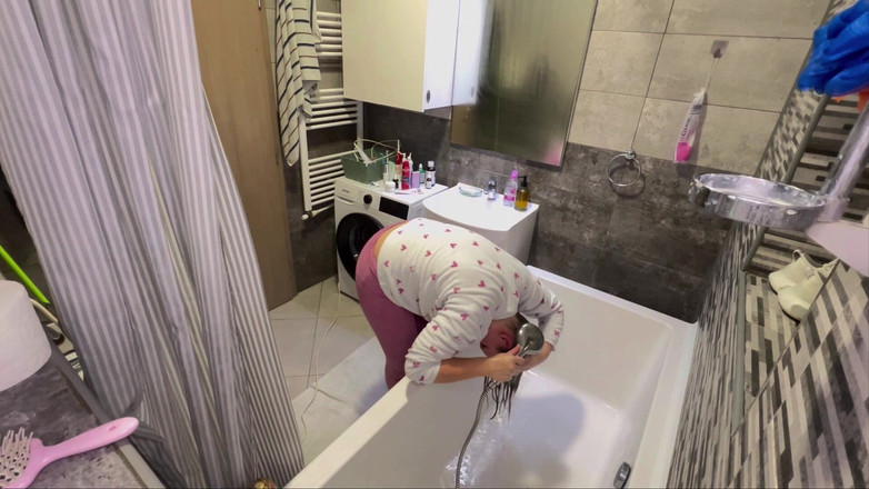 Mary Jay: Pencuci rambut