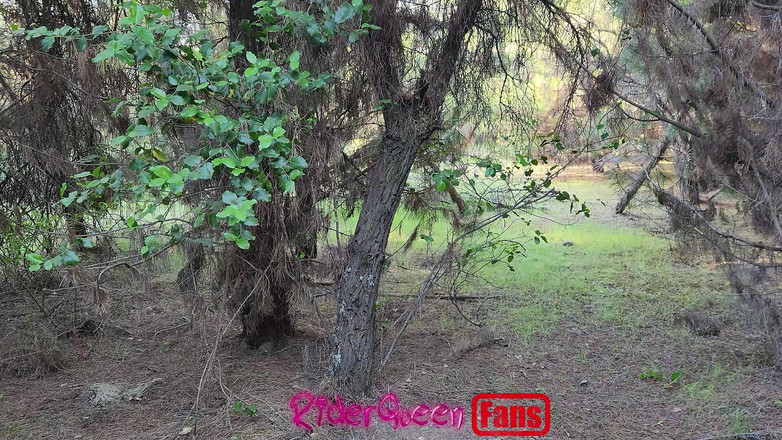 Riderqueen BBW Step Mom Latina Ebony: Riderqueen Alone, Venku, Fan videa