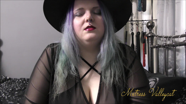 Mxtress Valleycat: Litha to the sound of my voice