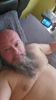 big_davec: Watch Me Cum on My Belly