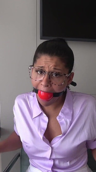 Calisa's Gag Training Ordeal: From Ballgags to Humiliating Hook Gags! (fullhd)