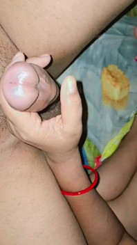 Blowjob und masturbation für geile junge freundin mit großem schwanz, viel sperma