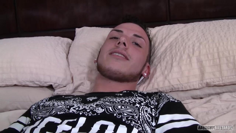 Raunchy Bastards: Lass nicht zwei fotzen verschwendet werden