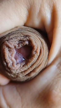 Suprareal!! Super ejaculare înmoaie abdomenul cu spermă.