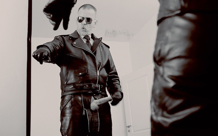 GERMANE_XL: Ledermann 7 German Cum XL &amp;