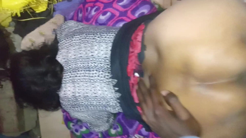 Bengaliauntykichut: बहुत सेक्सी भाभी बुढ़ापे की खुबसूरत fucnkng