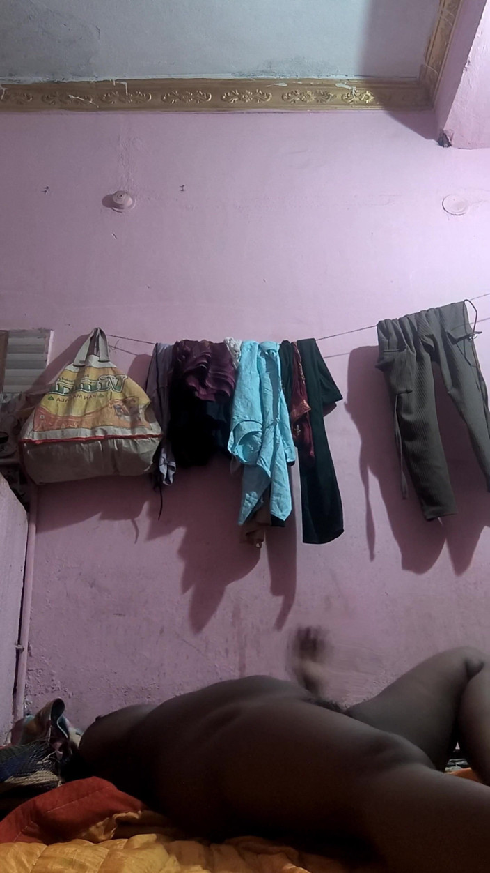 Amarjit2526: Ealtor bercinta dengan kliennya dan membuatnya orgasme dua kali