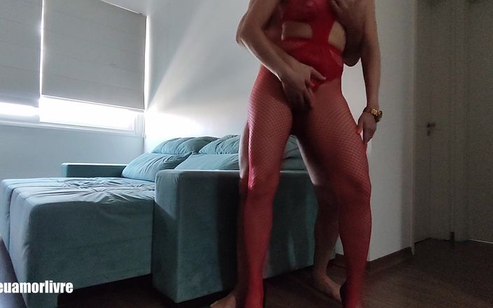 My free love: Istriku larissa hot sensual dengan lingerie merah