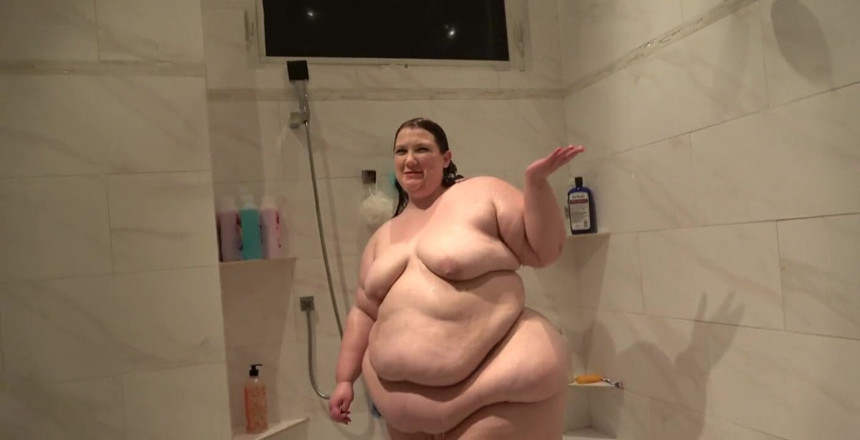 Kayla Peach studios: SSBBW Showers