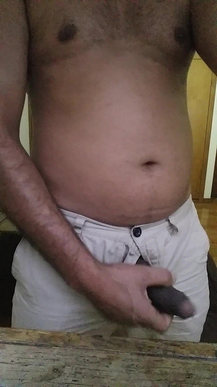 Boy top Amador: Après une soirée entre amis, mes abonnés sont devenus excités....