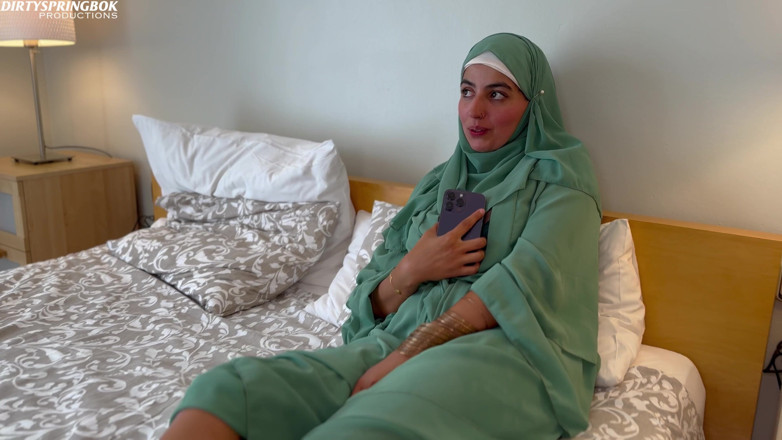 Aaliyah Yasin: Tesettürlü Aaliyah Yasin Josy'den büyük bir sürpriz alıyor