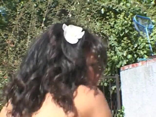 Latina Bang: Horny Latina with Flower in Hair Gets Fucked