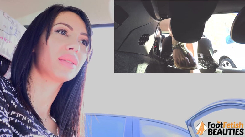 Foot Fetish HD: Daniela loves pedal pumping