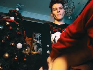 HotDogs studio: I almost mistook my boyfriend for a Christmas tree! fuck...