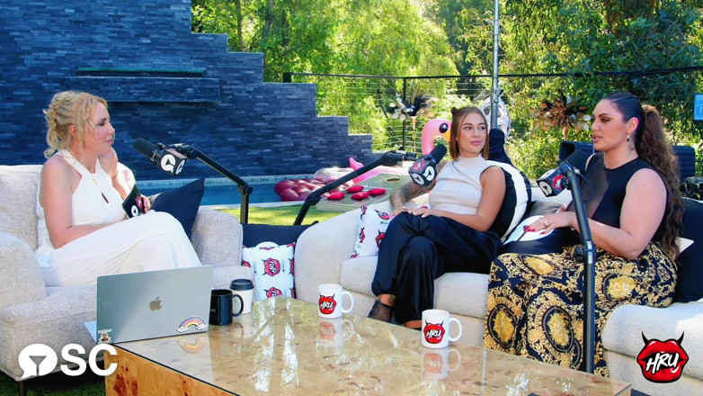 Holly Randall Productions: Le business du camming : la vie au Stripchat Hollywood Creator...