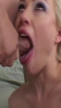 Stepmommy Loves It When Stepdaddy Cums in Her Bum