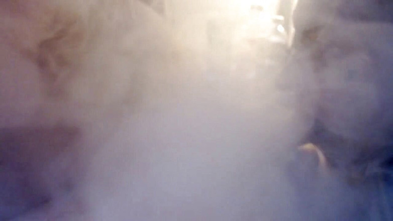 MikeymikeWA: ヨルダンは雲を吹き、ツバメ