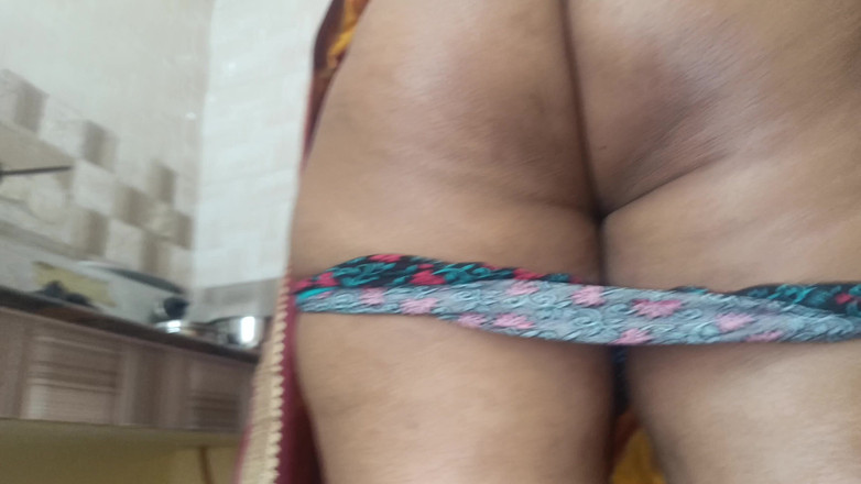 Palani69: Tamilische hausfrau küchenromantik
