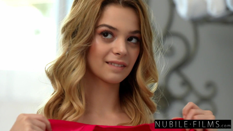 Nubile Films: Um toque aqui em baixo vence o jogo - S44:e3