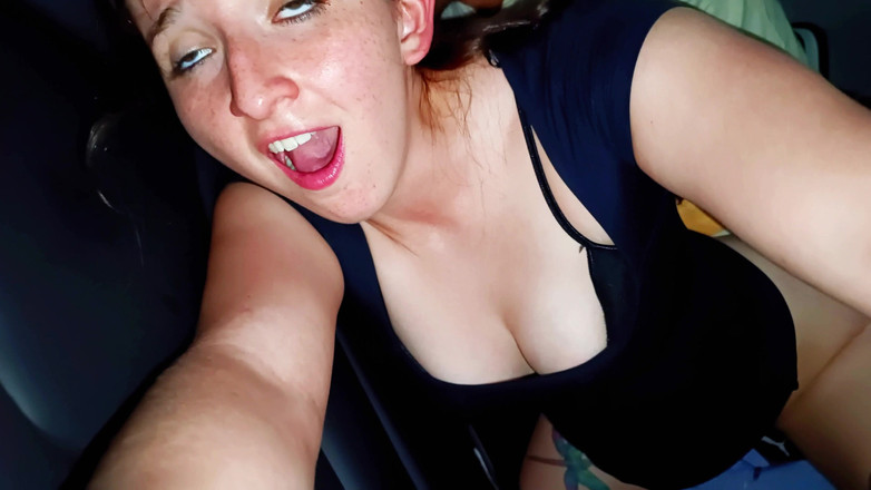 Kndy Kmille: Byla jsem tak nadržená v Uberu, tak jsem ho přesvědčila,...