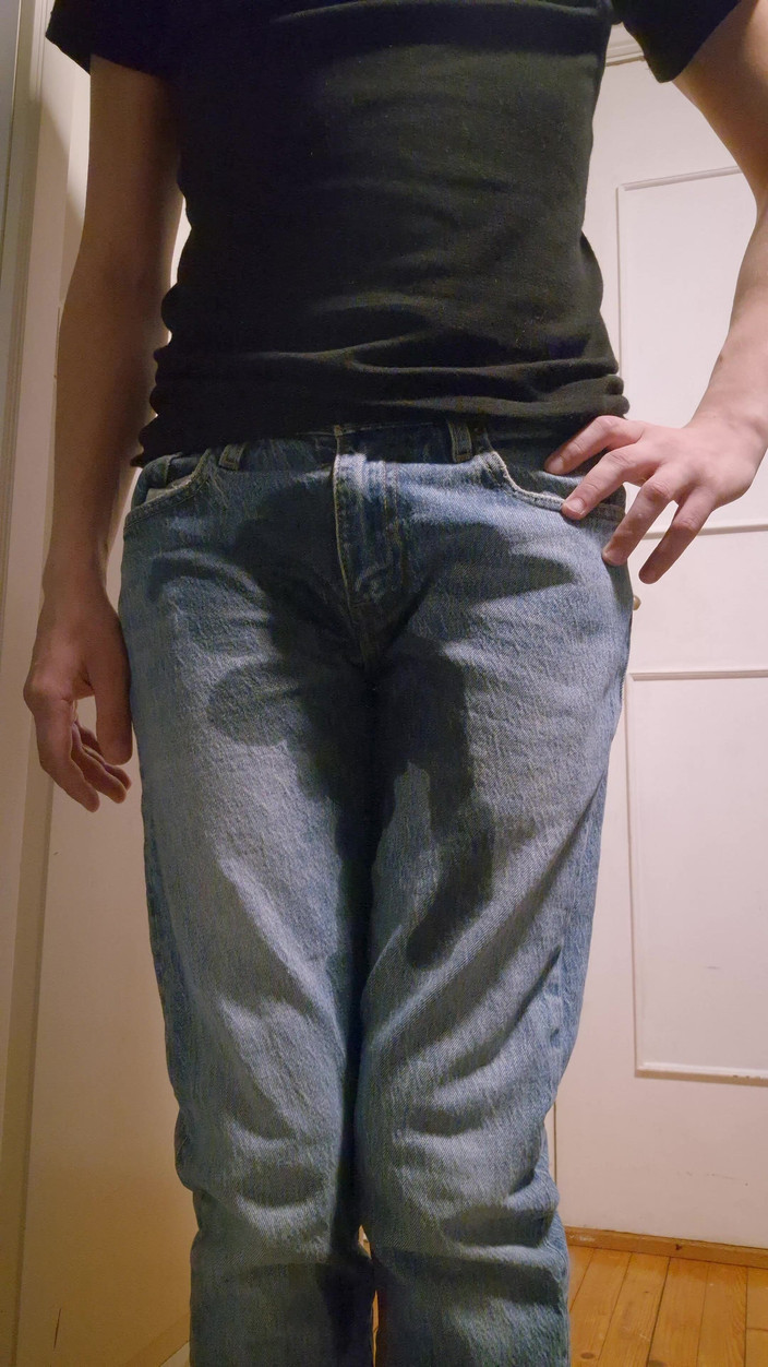 ABDL Diapers by Norsken77: Deixando ir em jeans