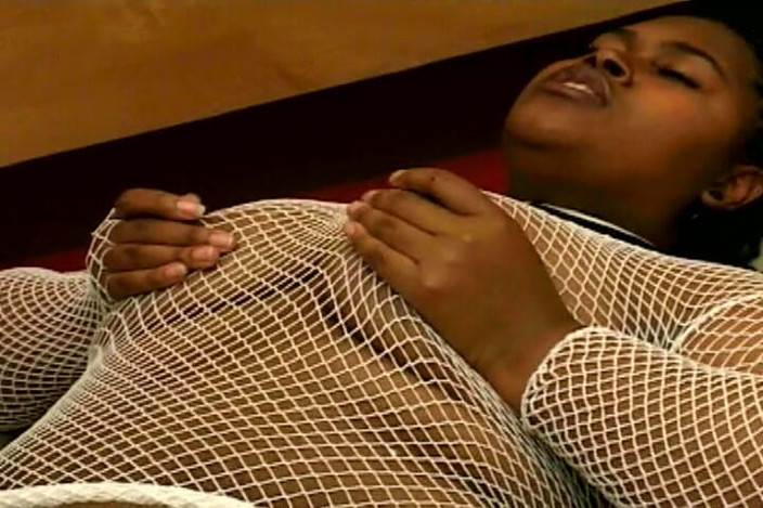 BANGORA RETRO CLUB: Mature Ebony Babes Stretch Asses Wide in Sloppy Lesbian Frenzy