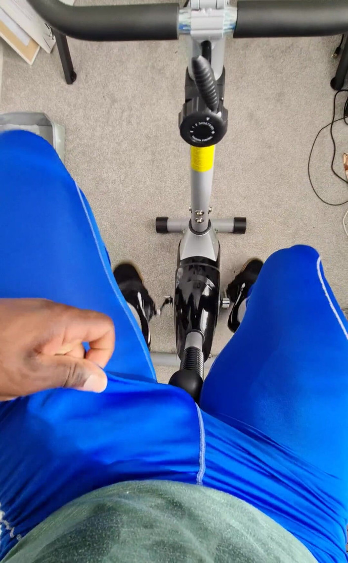 Amadeus: Кардіо член стає жорстким