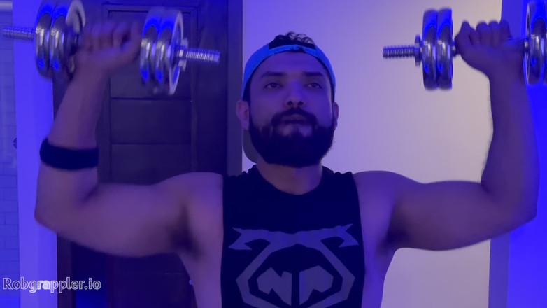 Robgrappler: Chiến binh đường tập luyện: được shredded bất cứ nơi nào