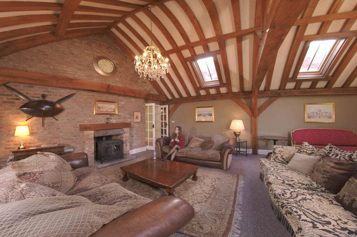 WankitNow VR: Maya - Panty Thief