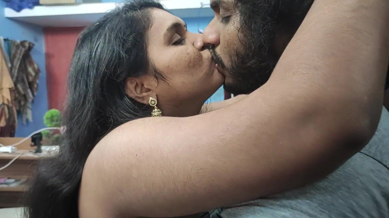 Vaigavarun45: Bdsm mano atada y romance con sexo, india mallu pareja...