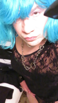 Kandi in Lace