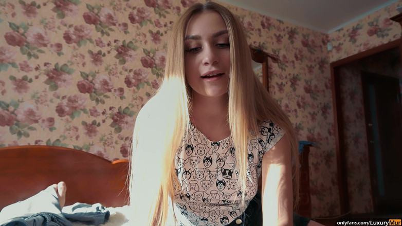 ReplayXXXLady: POV 보상으로 음탕한 의붓여친을 따먹어