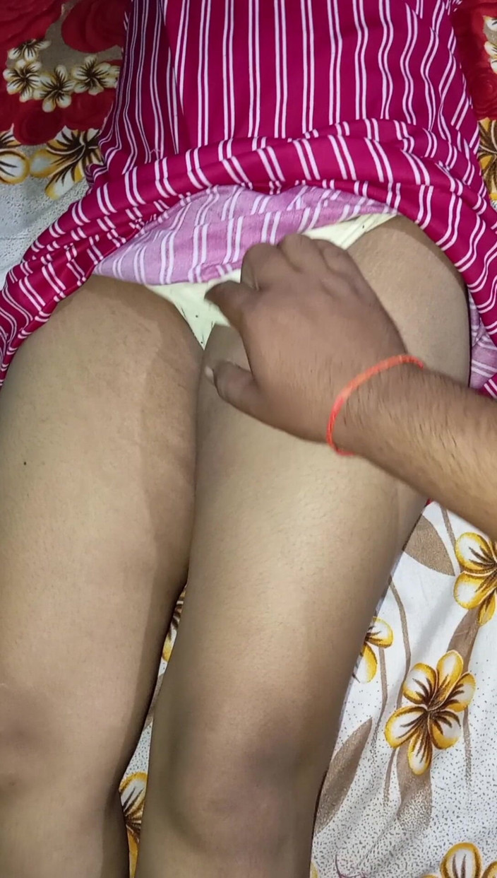 Manjushukla: Hermosa india con hermoso coño