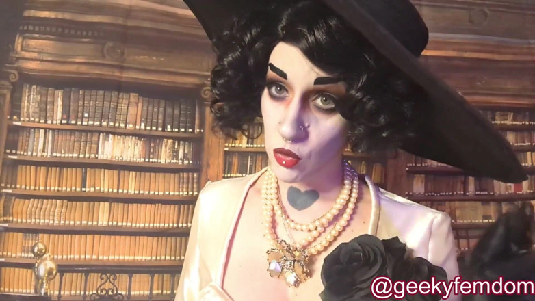 Geeky Femdom: Valentine Date with Lady Dimitrescu