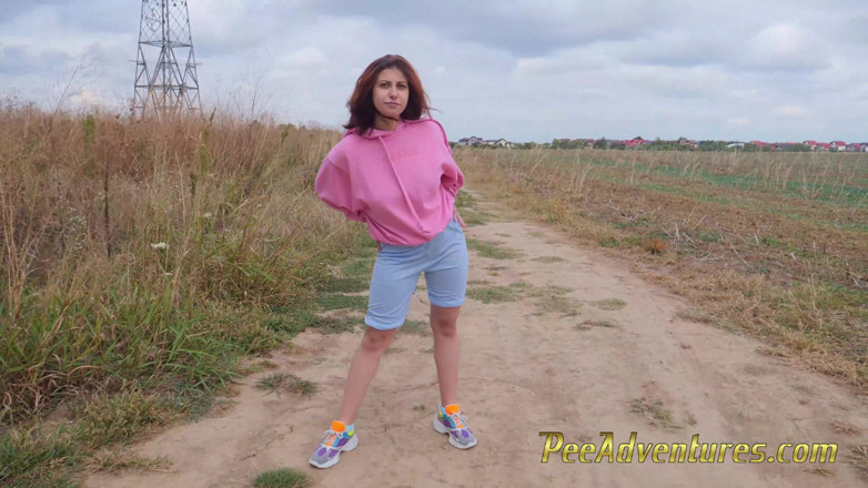 Pee Adventures: Mojando su ropa para correr