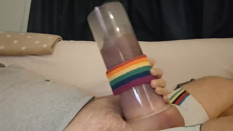 Monster_Meat_: Büyük Güçlü Bir Penis