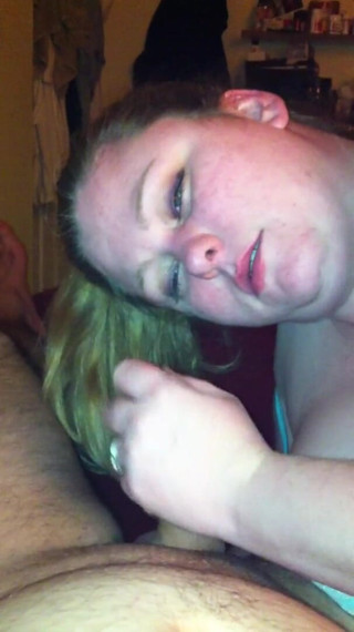 Sexy Squirts: Sucking cock sexy sexy squirted