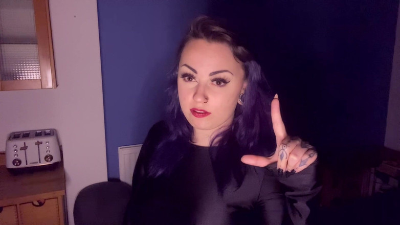 Miss Valentina: Plătește-mă sau soția află