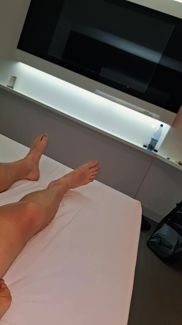 Mr Mrs Real Couple X: Tante seksi ini lagi asik nyepong kontol posisi cowgirl dan...