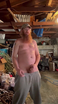 Il redneck ha bisogno di pisciare!