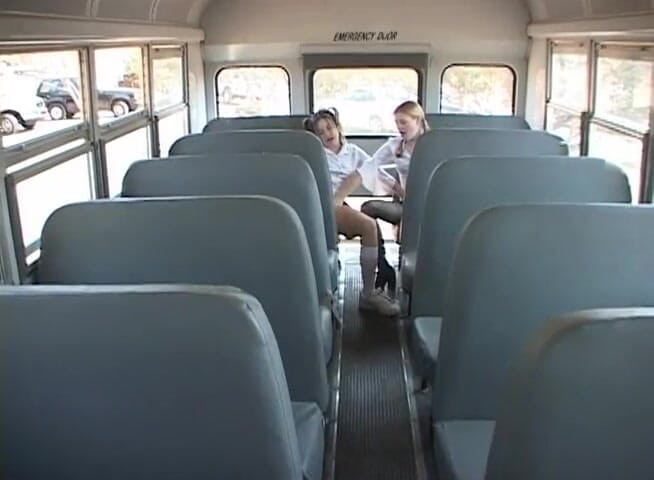 American X: Sex în trei în autobuz