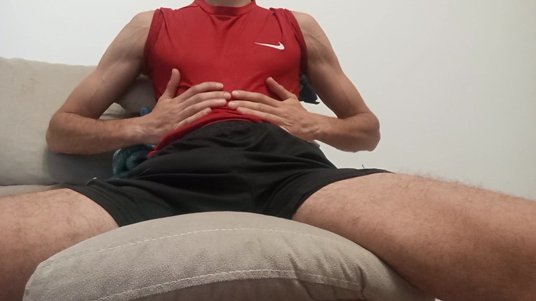 Elvissc: Handsome Fitness Masturbates His Giant Cock and All the Cum...