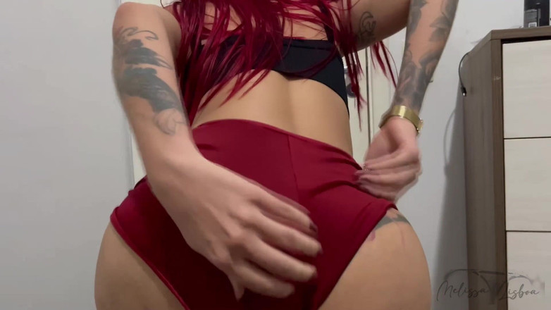 MaikinhoLisboa: Penyanyi funk berambut merah nakal twerking dengan penisnya ditumbuk di...