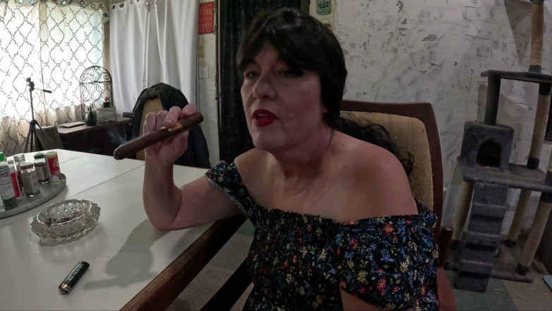 Homesteadmama: Cigar Time