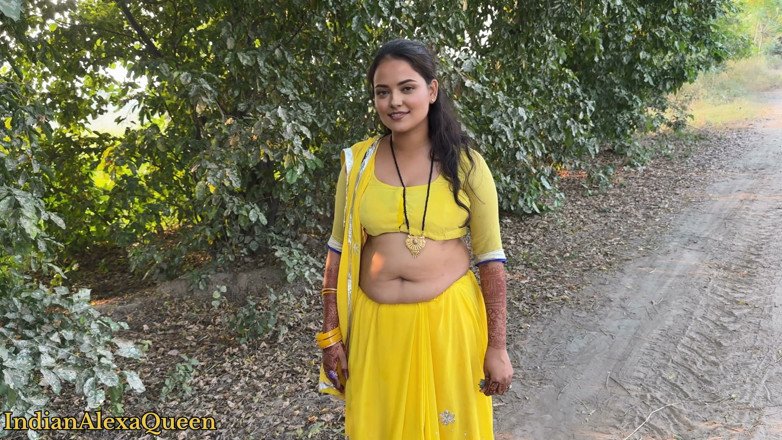 IndianAlexaQueen: Am fugit neașteptat într-o indiancă frumoasă bhabhi într-o zonă pustie, așa că...