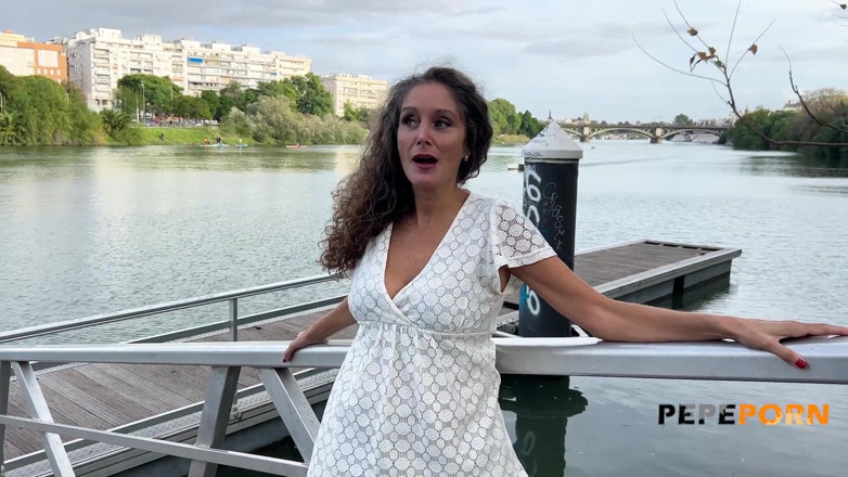 PepePorn: Enjoy 40-year-old Mavi Who's Very Kinky