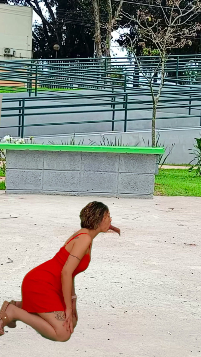 Gabi SweetCouplesStories: Die Geister im Park genießen es, blowjobs zu bekommen.
