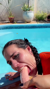 I Make Kinky Mary Finish What She Started - Oral, Plugs & Light Piss Play